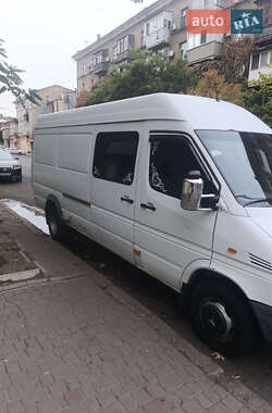 Mercedes-Benz Sprinter  2000