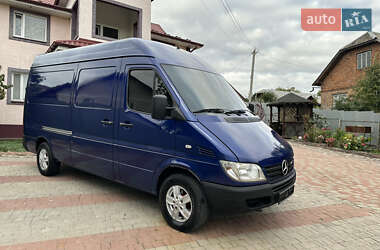 Mercedes-Benz Sprinter  2004