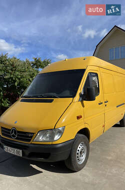 Mercedes-Benz Sprinter  2004