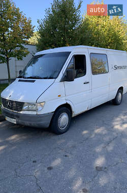 Mercedes-Benz Sprinter  2000