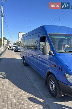 Mercedes-Benz Sprinter  2002