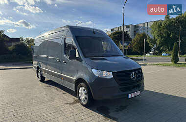 Mercedes-Benz Sprinter  2019