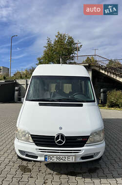 Mercedes-Benz Sprinter  2003
