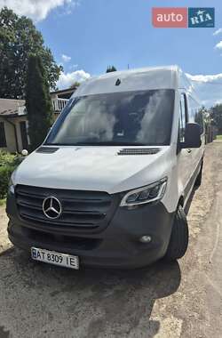 Mercedes-Benz Sprinter  2019