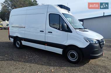 Mercedes-Benz Sprinter  2021