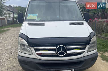 Mercedes-Benz Sprinter  2011