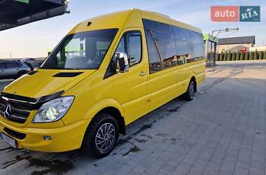 Mercedes-Benz Sprinter  2013
