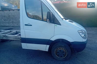 Mercedes-Benz Sprinter  2013