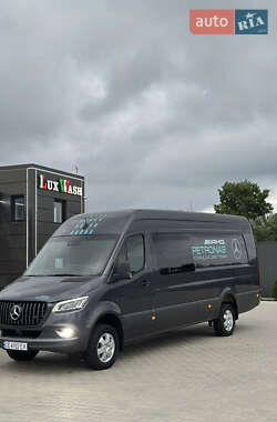 Mercedes-Benz Sprinter  2021