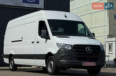 Mercedes-Benz Sprinter  2021