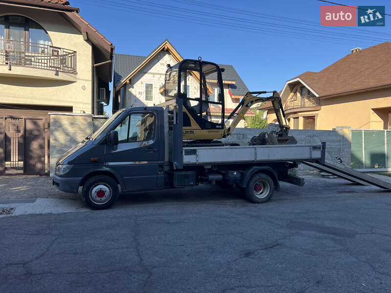 Самосвал Mercedes-Benz Sprinter