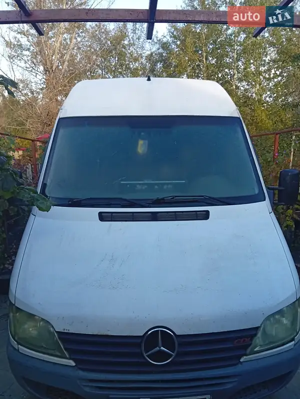 Mercedes-Benz Sprinter