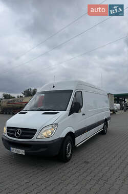 Mercedes-Benz Sprinter  2013