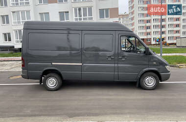 Mercedes-Benz Sprinter 2006