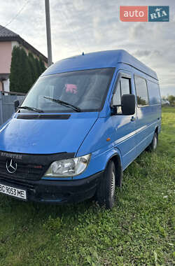 Mercedes-Benz Sprinter 2005