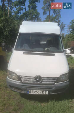 Mercedes-Benz Sprinter  2005