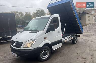 Mercedes-Benz Sprinter  2012