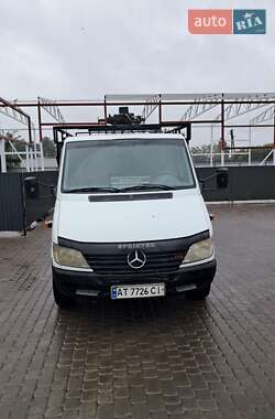 Mercedes-Benz Sprinter 2000