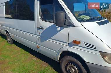 Mercedes-Benz Sprinter 2004