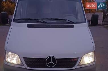 Mercedes-Benz Sprinter  2005