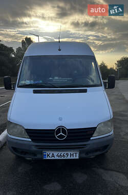 Mercedes-Benz Sprinter  2002
