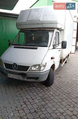 Mercedes-Benz Sprinter  2004