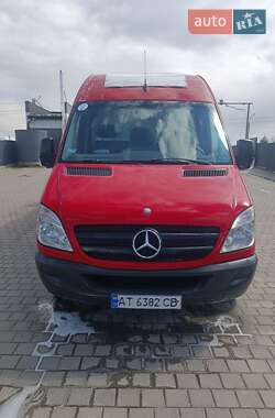 Mercedes-Benz Sprinter  2013