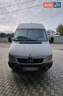 Mercedes-Benz Sprinter  2003