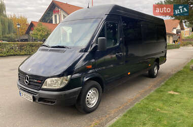 Mercedes-Benz Sprinter  2005