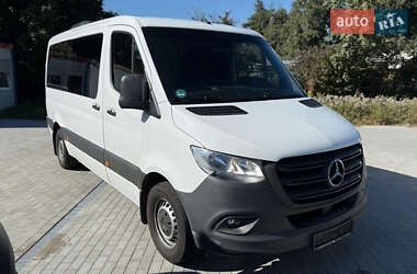 Mercedes-Benz Sprinter  2021