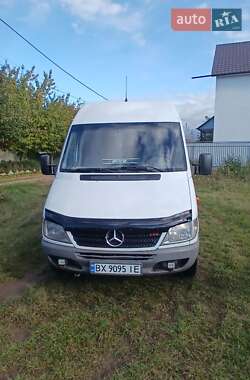 Mercedes-Benz Sprinter  2005