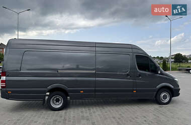 Mercedes-Benz Sprinter 2012