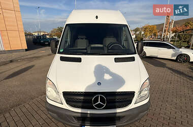 Mercedes-Benz Sprinter  2013