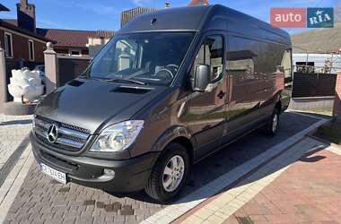 Mercedes-Benz Sprinter  2012