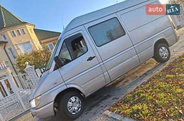 Mercedes-Benz Sprinter 2004