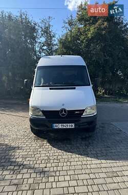 Mercedes-Benz Sprinter  2000