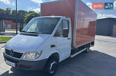 Mercedes-Benz Sprinter 2005
