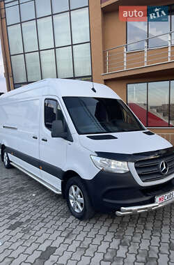 Mercedes-Benz Sprinter  2018