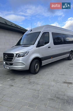 Mercedes-Benz Sprinter  2019