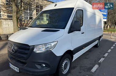 Mercedes-Benz Sprinter  2021