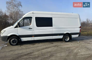 Mercedes-Benz Sprinter  2011