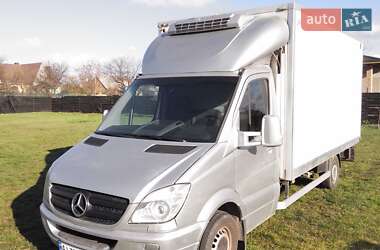Mercedes-Benz Sprinter 2011