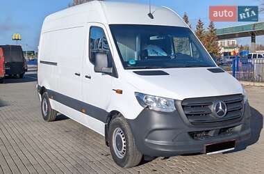 Mercedes-Benz Sprinter 2022