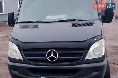 Mercedes-Benz Sprinter  2011