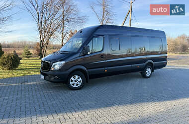Mercedes-Benz Sprinter  2013