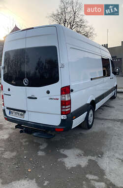 Mercedes-Benz Sprinter  2013