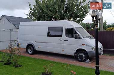 Mercedes-Benz Sprinter  2005