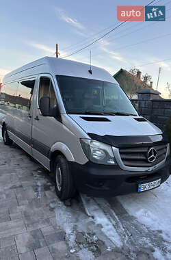 Mercedes-Benz Sprinter  2017
