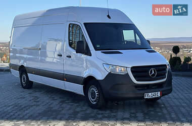 Mercedes-Benz Sprinter  2019