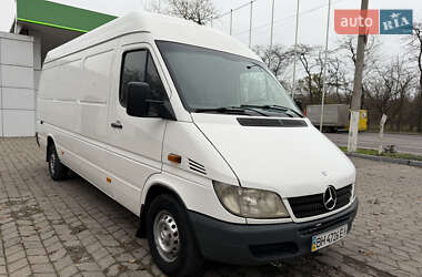 Mercedes-Benz Sprinter  2005